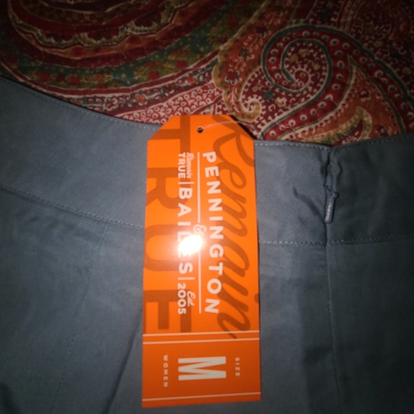 Pennington and Bailes skirt - Picture 3 of 4